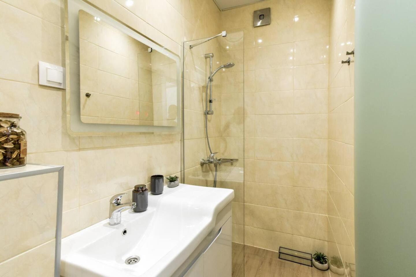 Duplex Condo Prime Location 2Bth 2 Studios 索菲亞 外观 照片