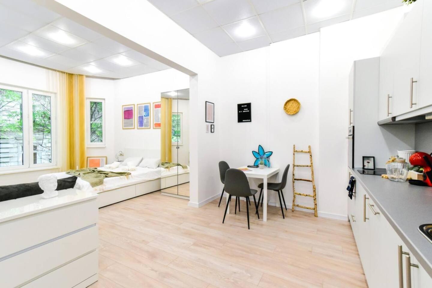 Duplex Condo Prime Location 2Bth 2 Studios 索菲亞 外观 照片
